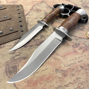Outdoor tactical hunting knife, a pocket knife for camping,